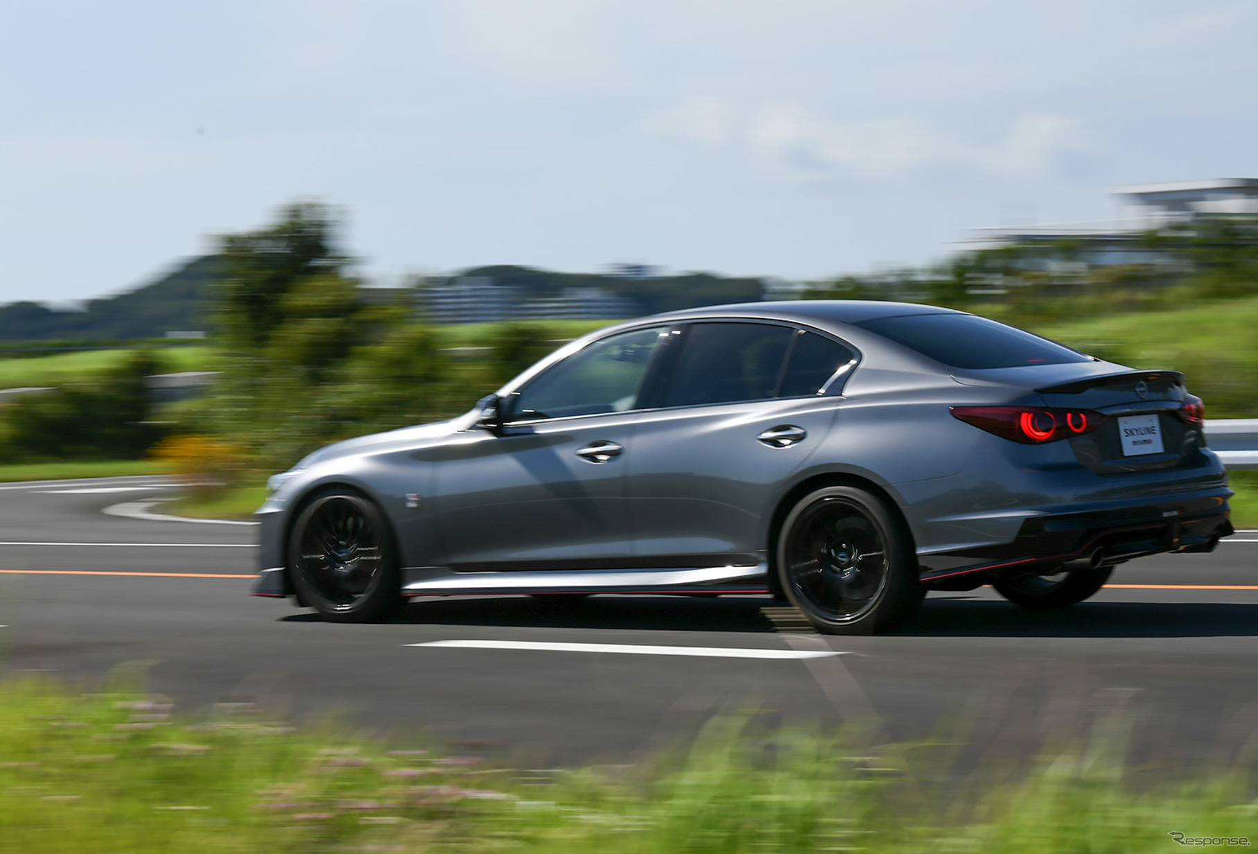 日産 スカイライン NISMO