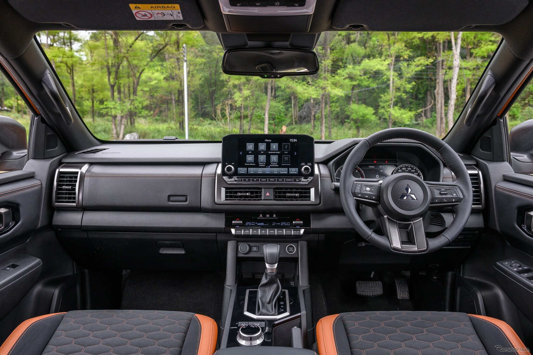 三菱 トライトン L200 新型