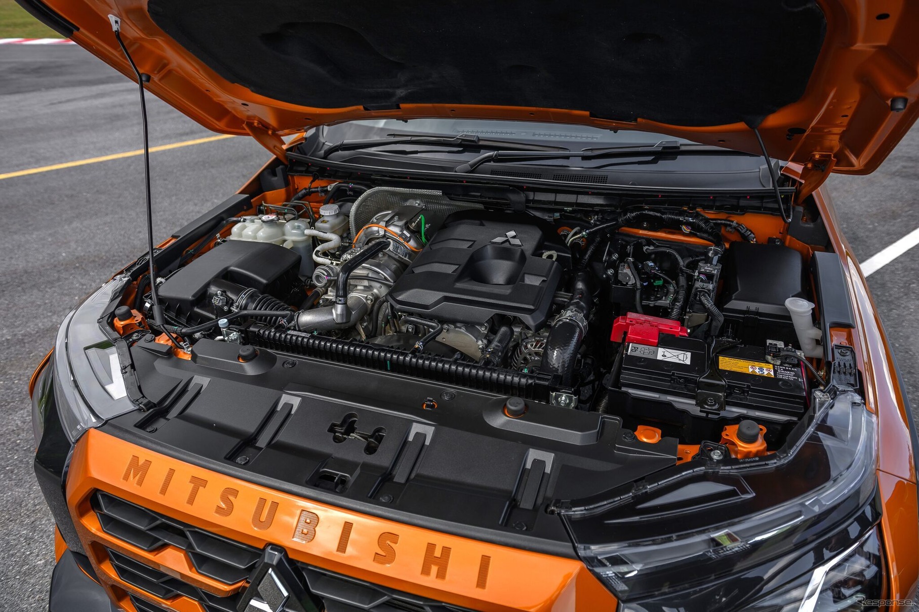 三菱 トライトン L200 新型