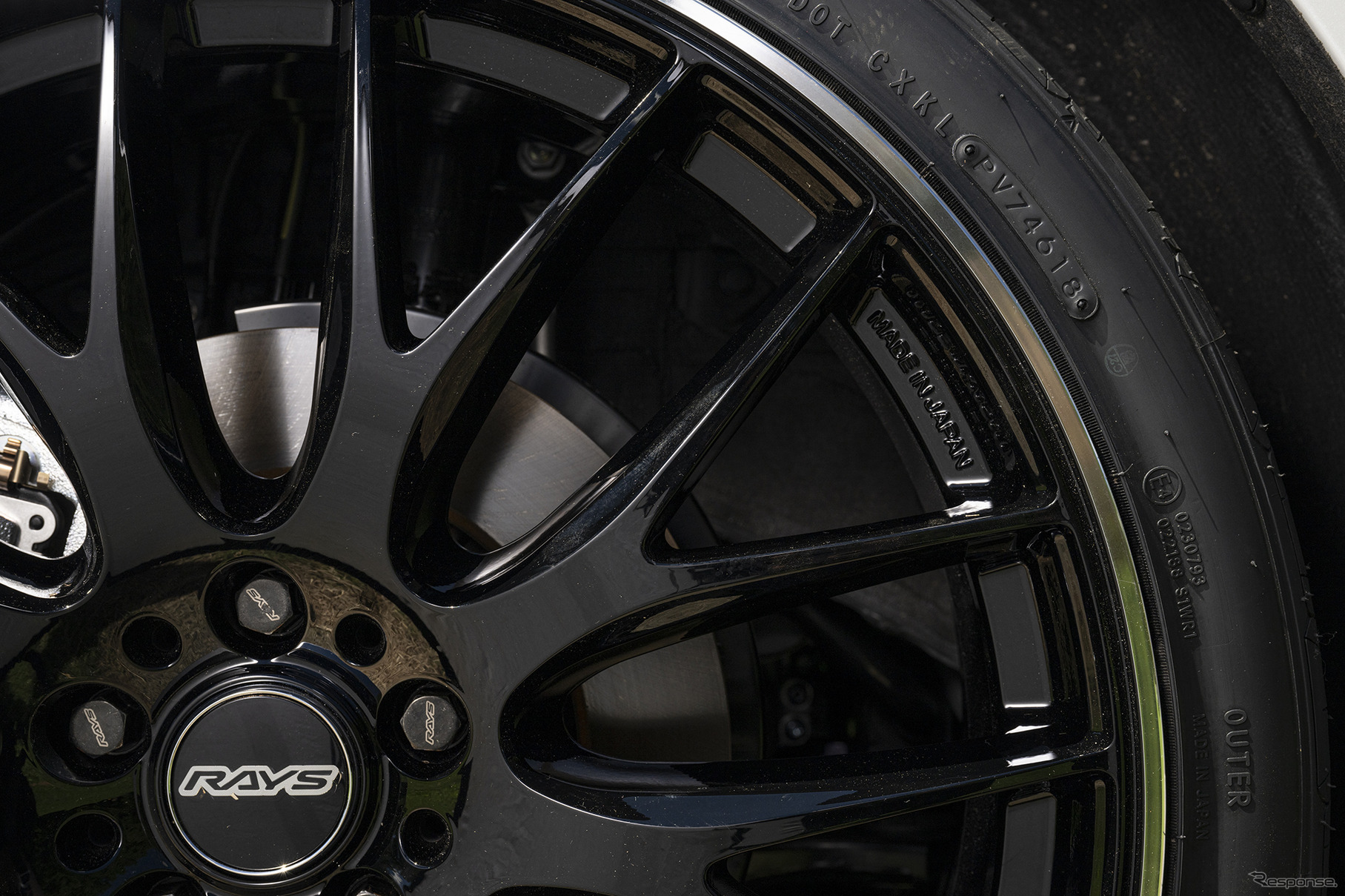 レイズ ホムラ2×9BD／20×8.5J IN45 245/45R20