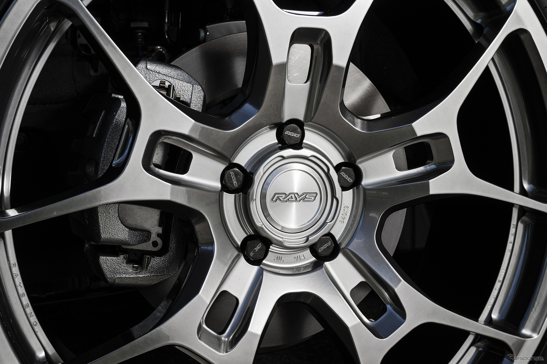 レイズ ボルクレーシングG025GC／22×9.0J IN36 265/30R22