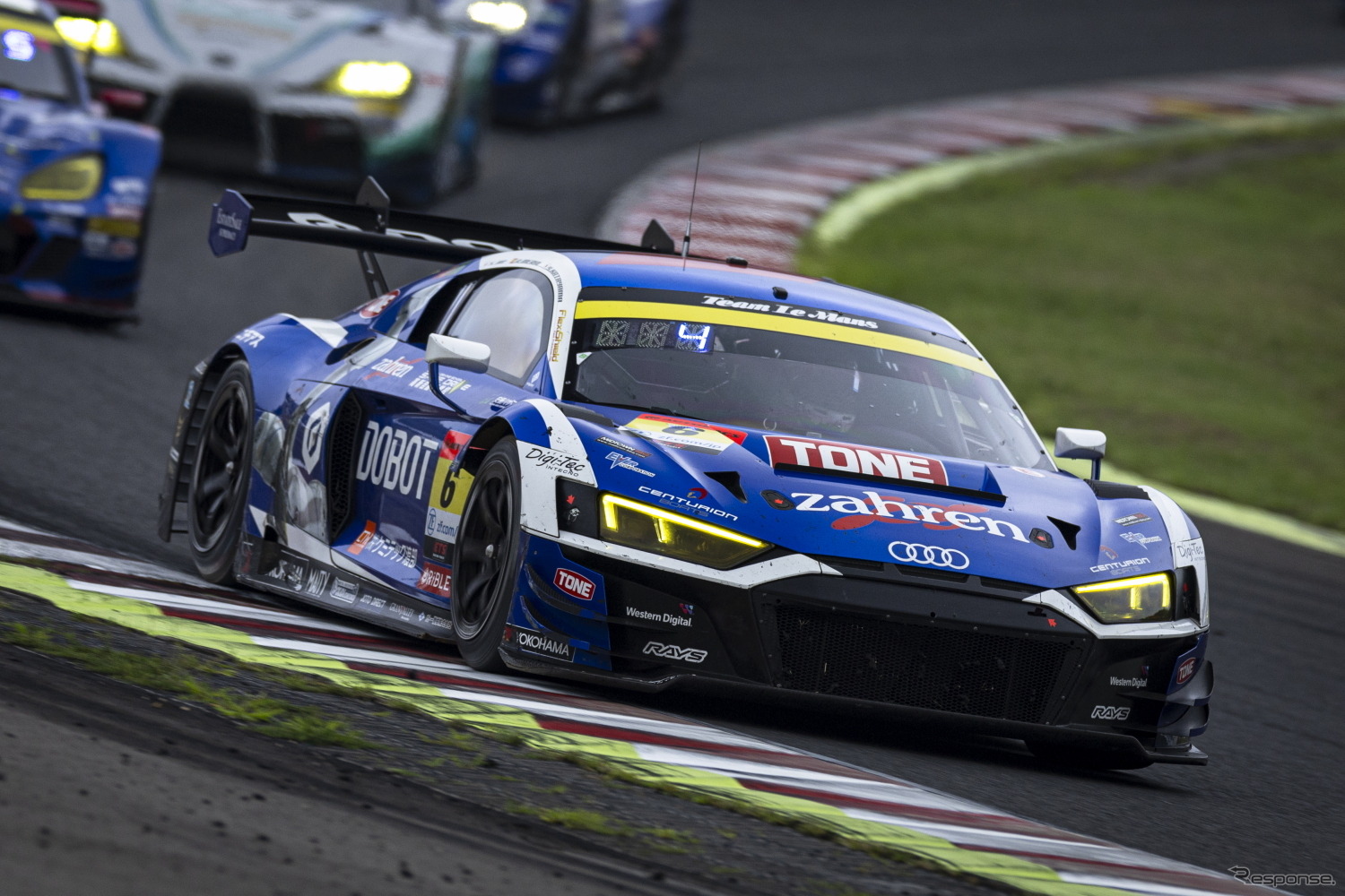 GT300クラス3位の#6 DOBOT Audi R8 LMS（片山義章／ロベルト・メリ・ムンタン）