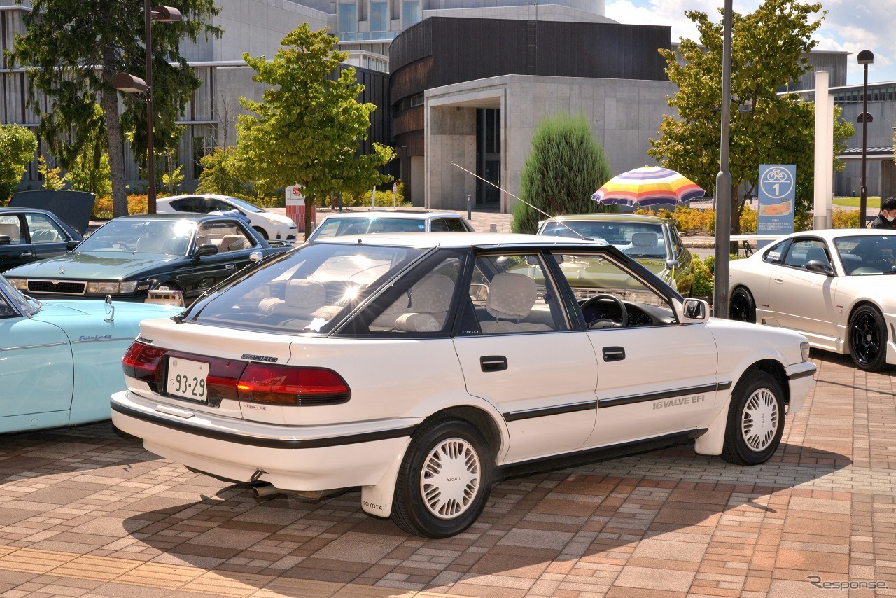 クラシックカー展示会 in アリオ上田