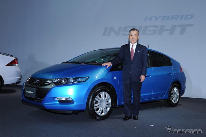 【新聞ウォッチ】日産が全面広告“解禁”…減税対象車をアピール