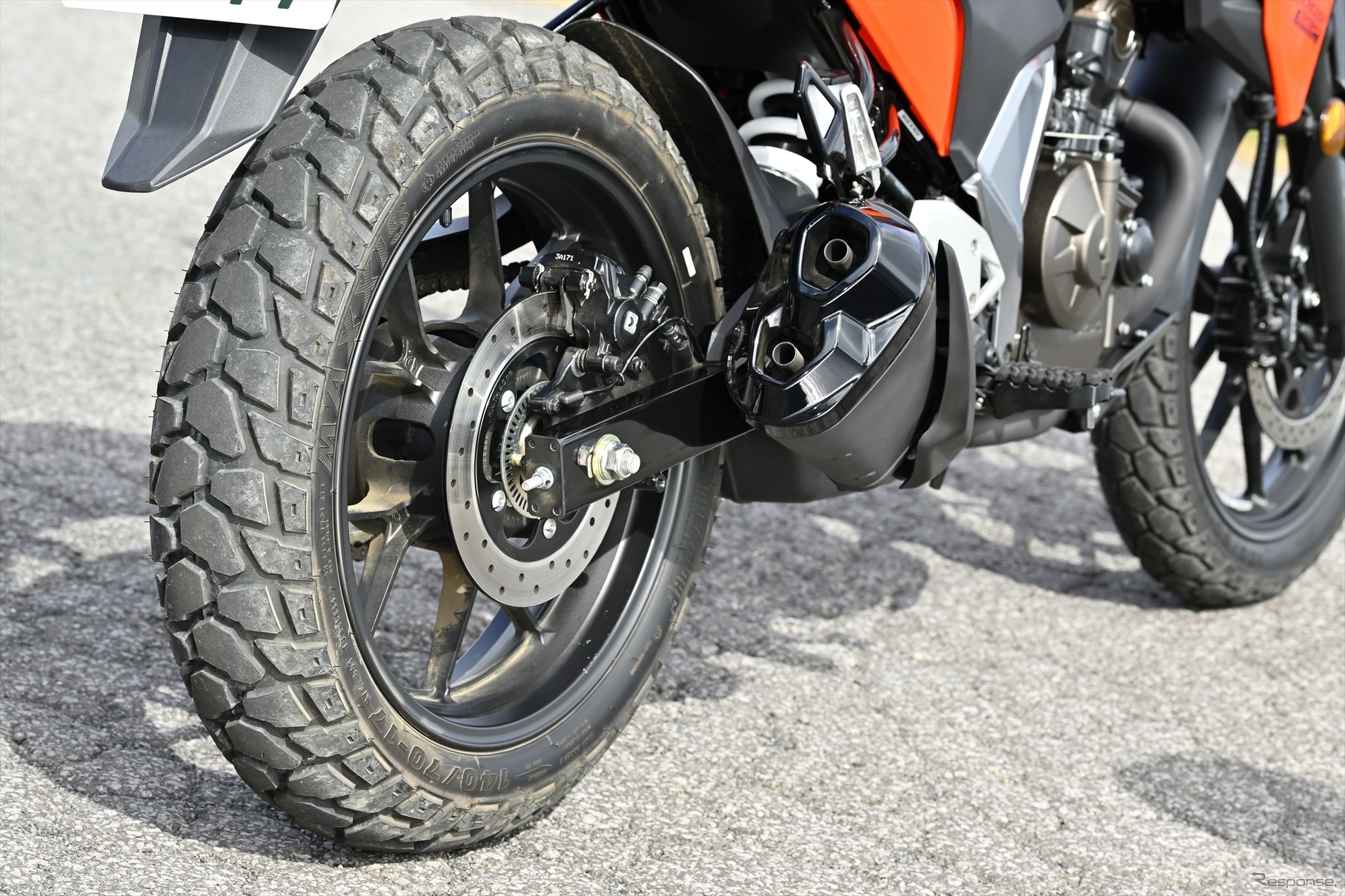 スズキ Vストローム250SX