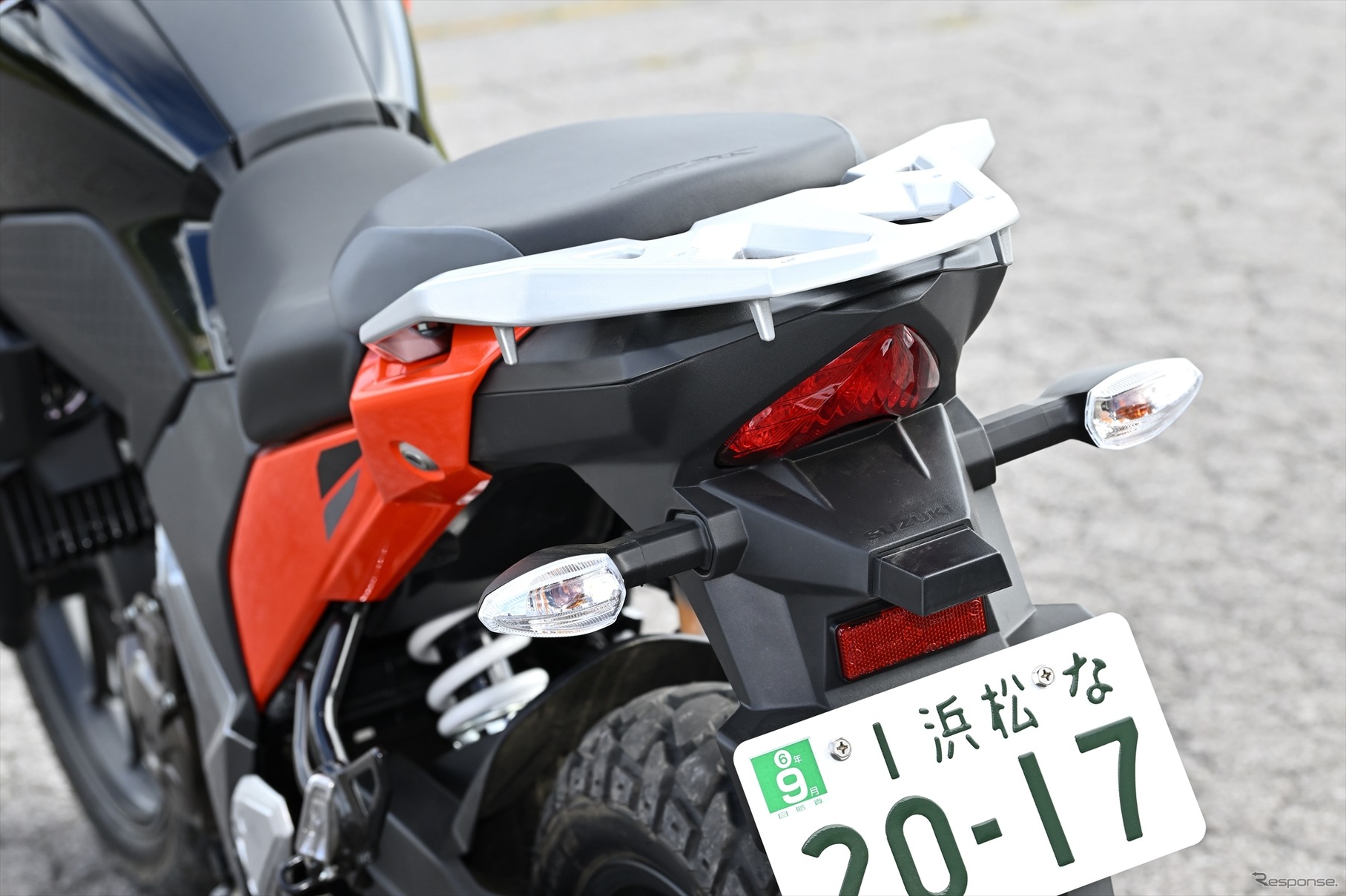 スズキ Vストローム250SX
