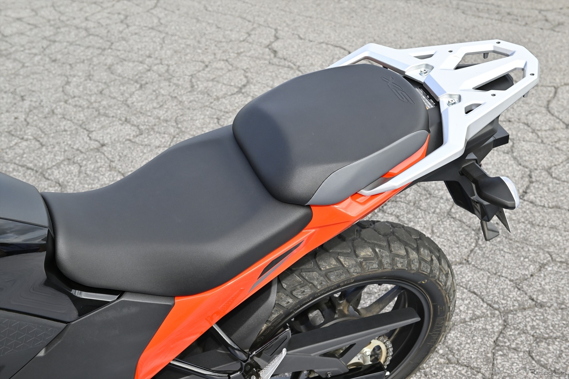 スズキ Vストローム250SX