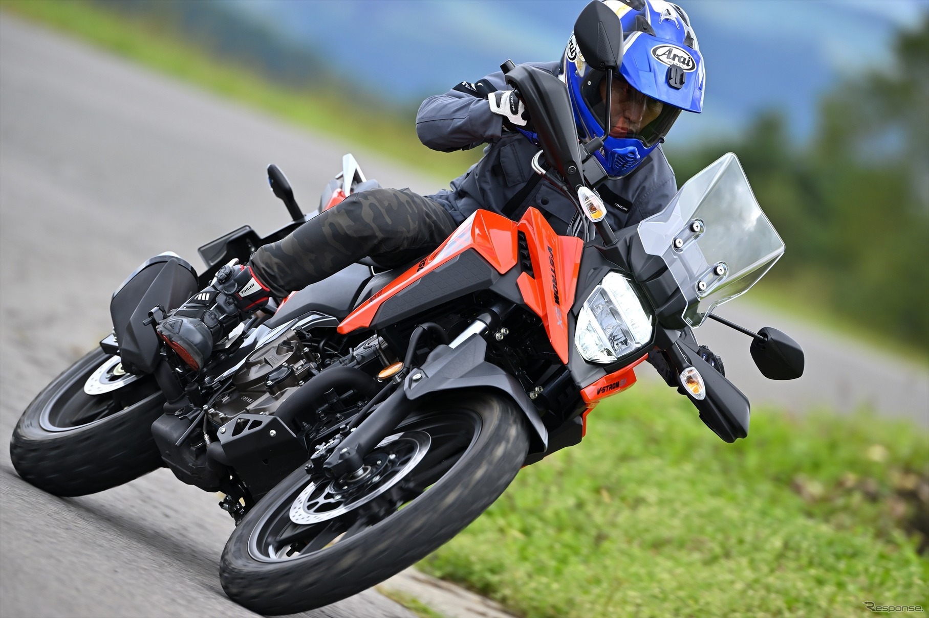 スズキ Vストローム250SX