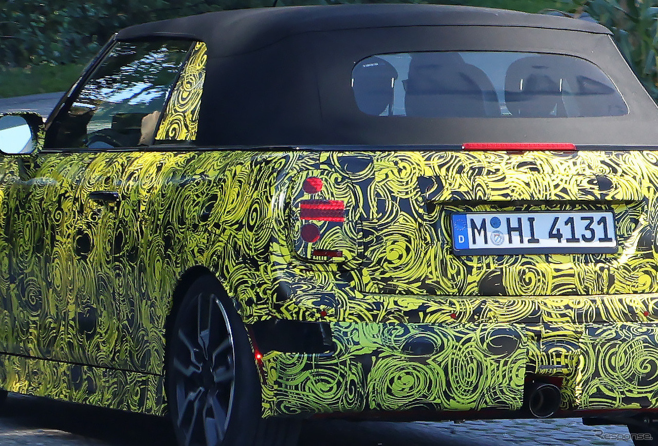 MINI コンバーチブル JCW 次期型プロトタイプ（スクープ写真）