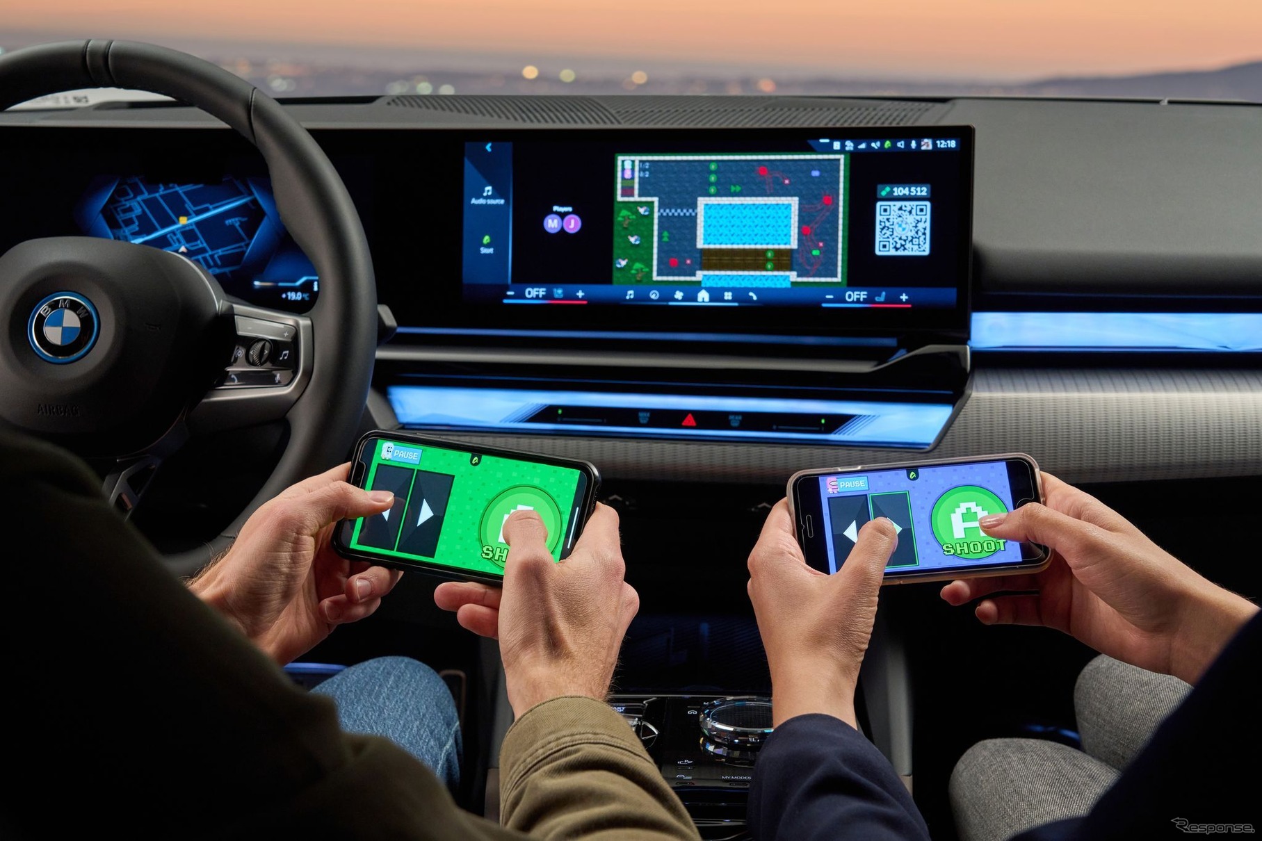 BMW の車内で可能になる「AirConsole」によるゲーム体験（写真は 5シリーズ 新型）