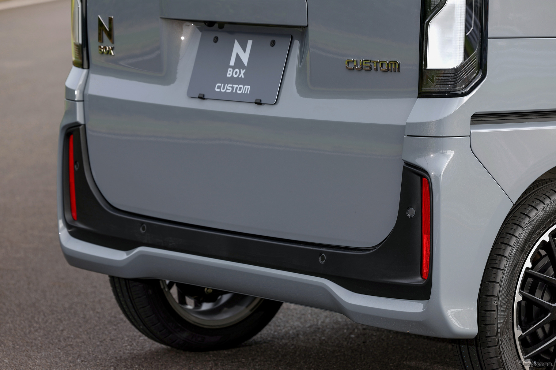 ホンダ N-BOXカスタム 新型
