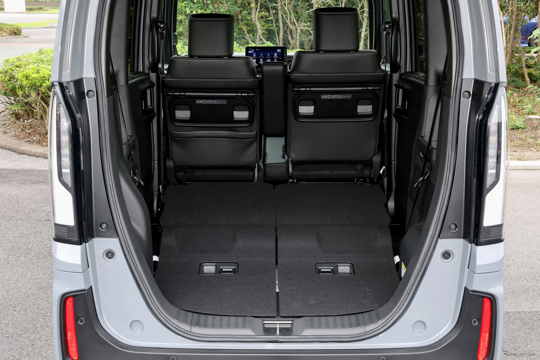 ホンダ N-BOXカスタム 新型