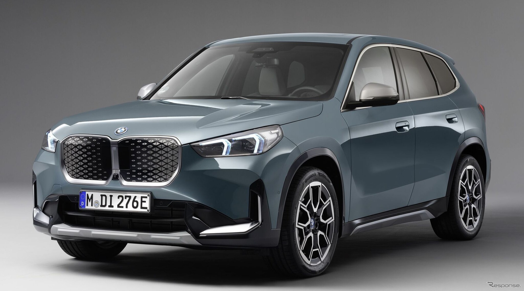 BMW iX1