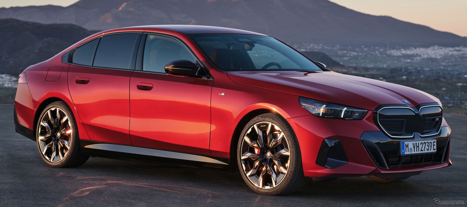 BMW i5 の「M60 xDrive」