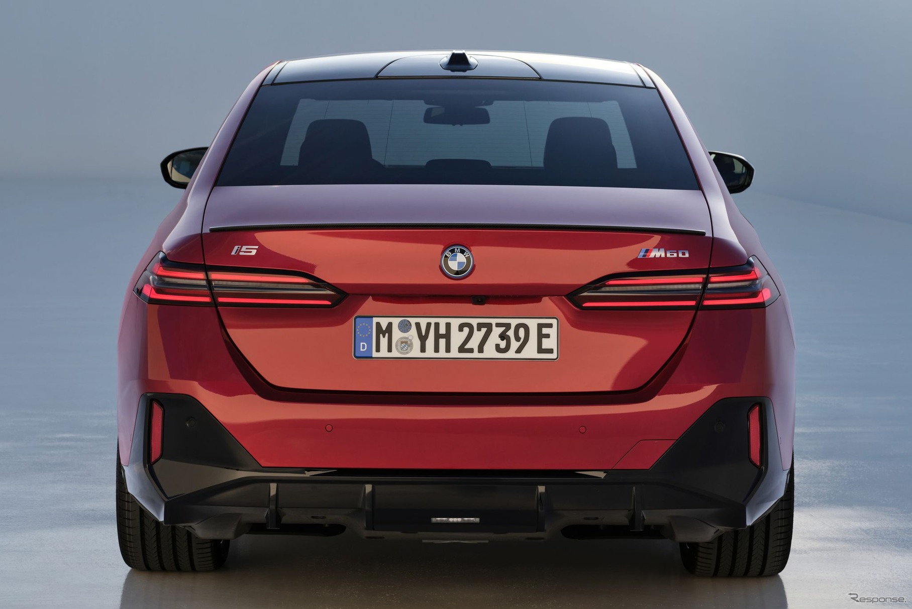 BMW i5 の「M60 xDrive」