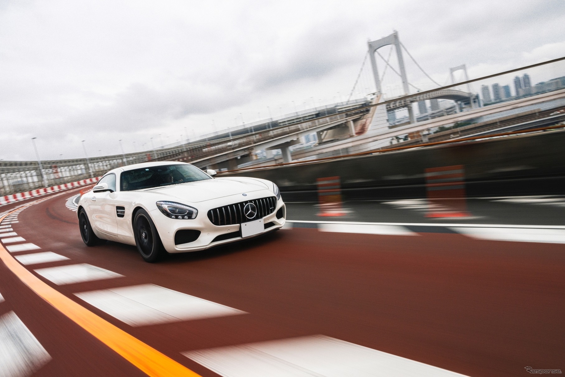 メルセデスAMG『GT』はフラッグシップモデルとして質の高い走りと余裕を感じさせてくれる