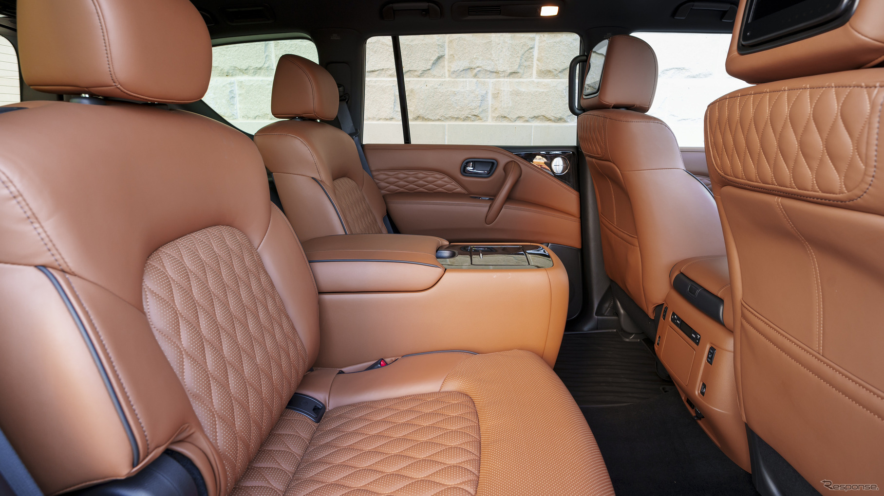 インフィニティ QX80 現行型