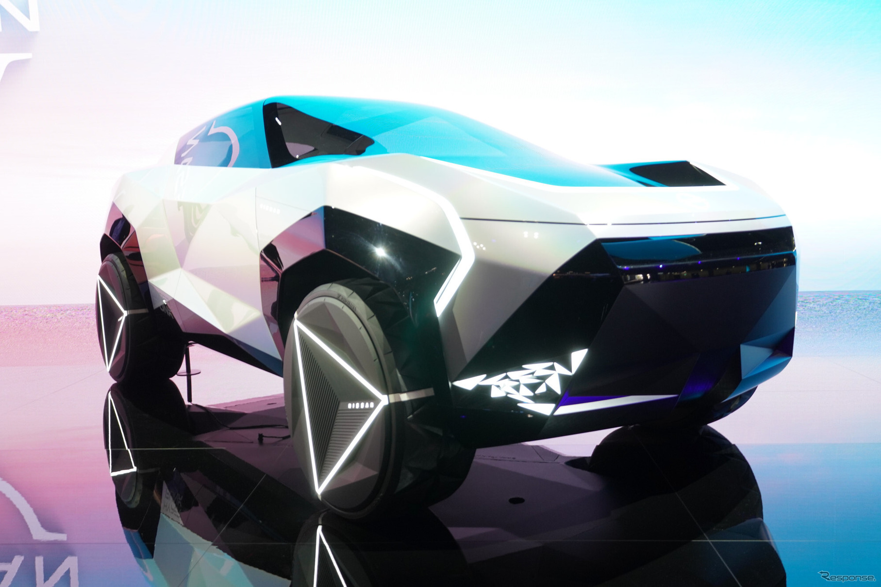 日産自動車 ハイパーパンク（ジャパンモビリティショー2023）