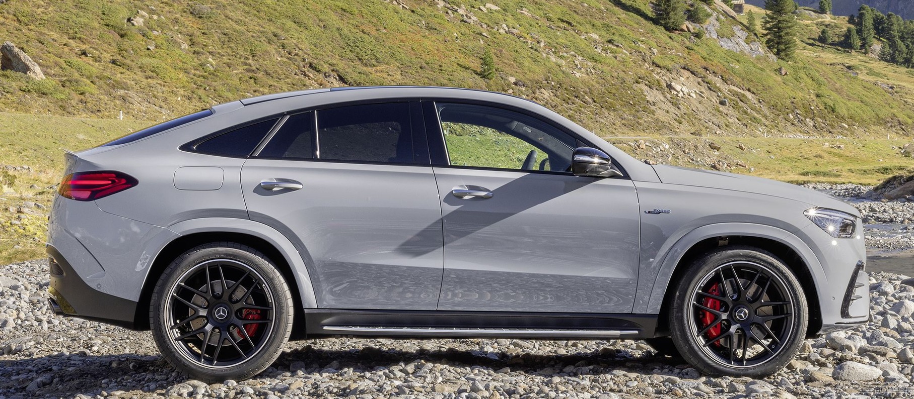 メルセデスAMG GLE 53 ハイブリッド4MATIC+ クーペ