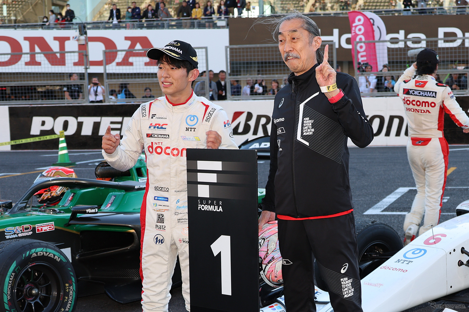 優勝した#6 太田格之進（DOCOMO TEAM DANDELION RACING）