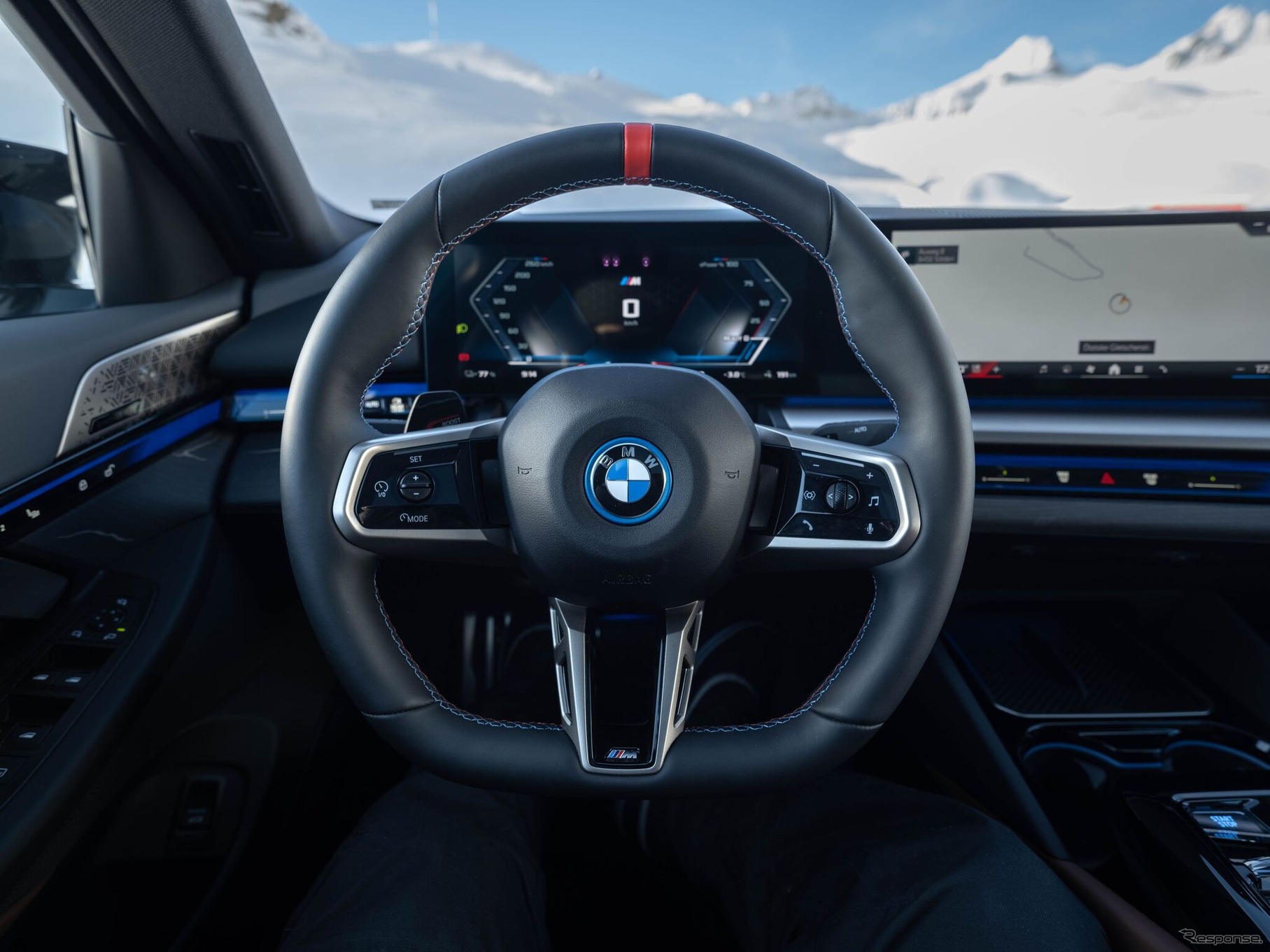 BMW i5 の「M60 xDrive」