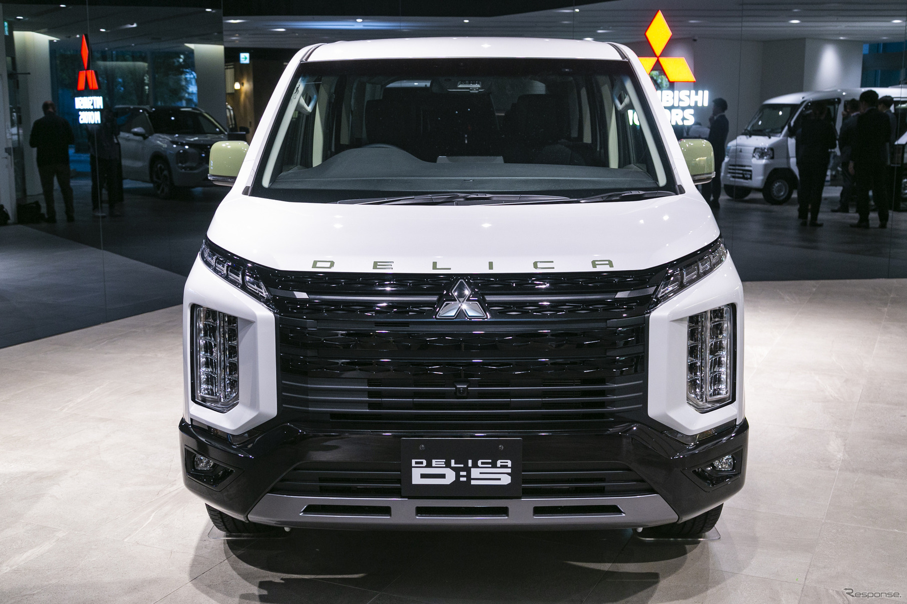 三菱新型「デリカD:5」一部改良モデルを発表! “雪仕様”の 三菱新型「デリカD:5」一部改良モデルを発表! “雪仕様”の