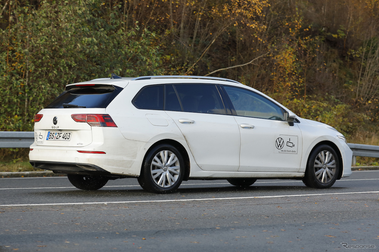VW ゴルフヴァリアント  改良新型プロトタイプ（スクープ写真）