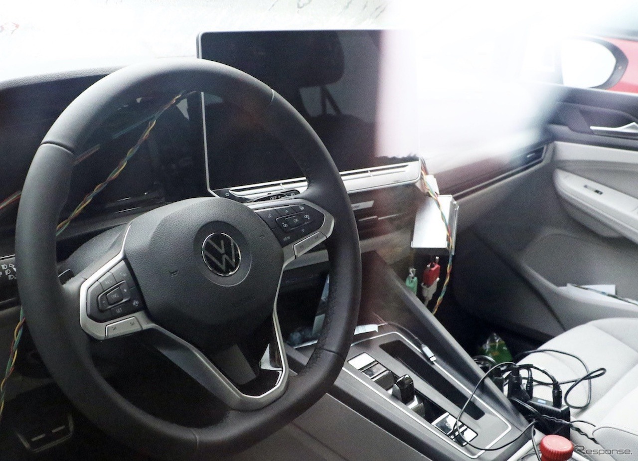 VW ゴルフヴァリアント  改良新型プロトタイプ（スクープ写真）