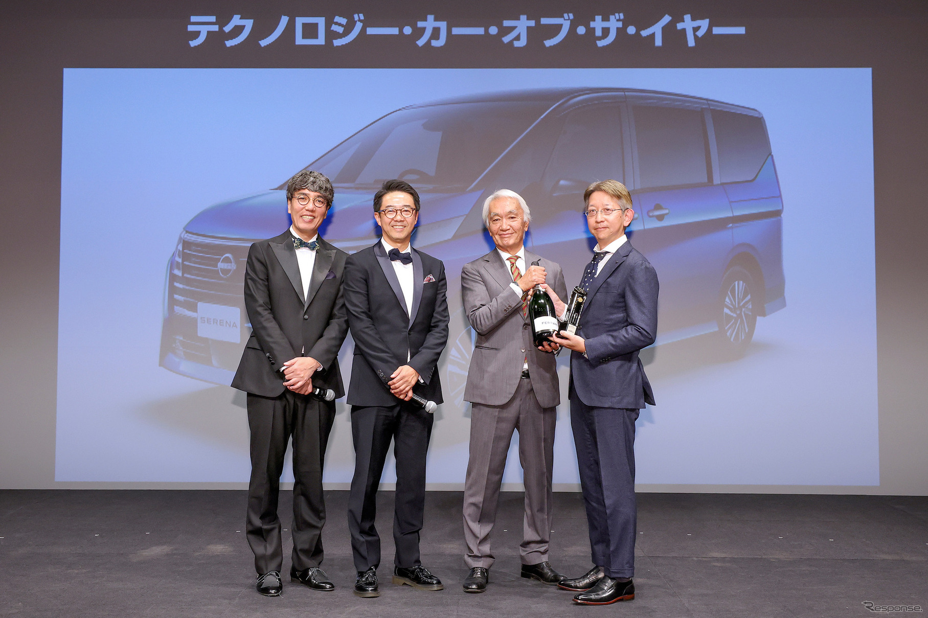 日産セレナ