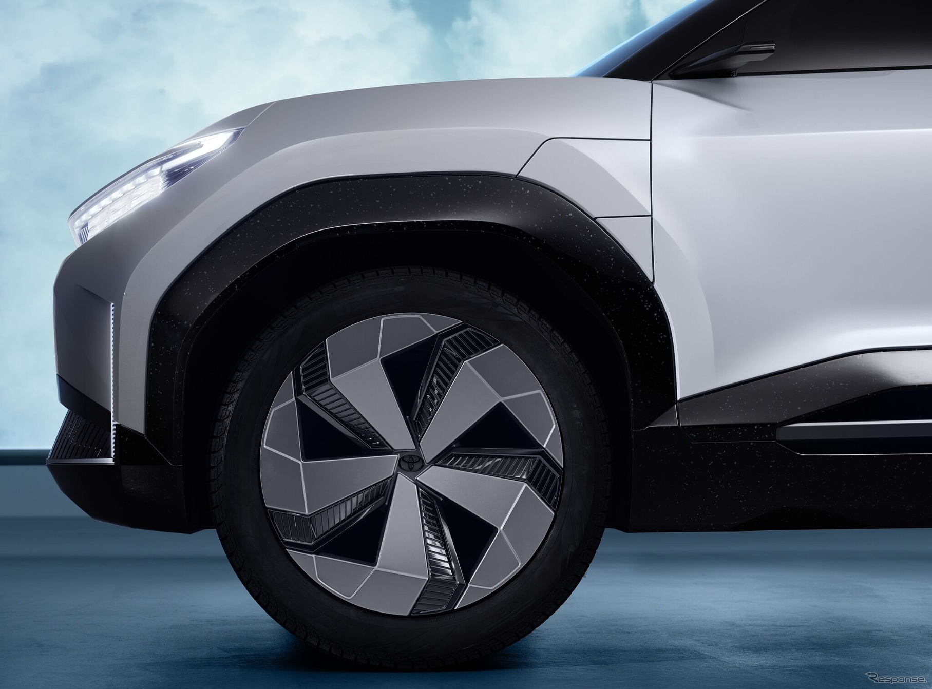 トヨタ・アーバン SUV コンセプト
