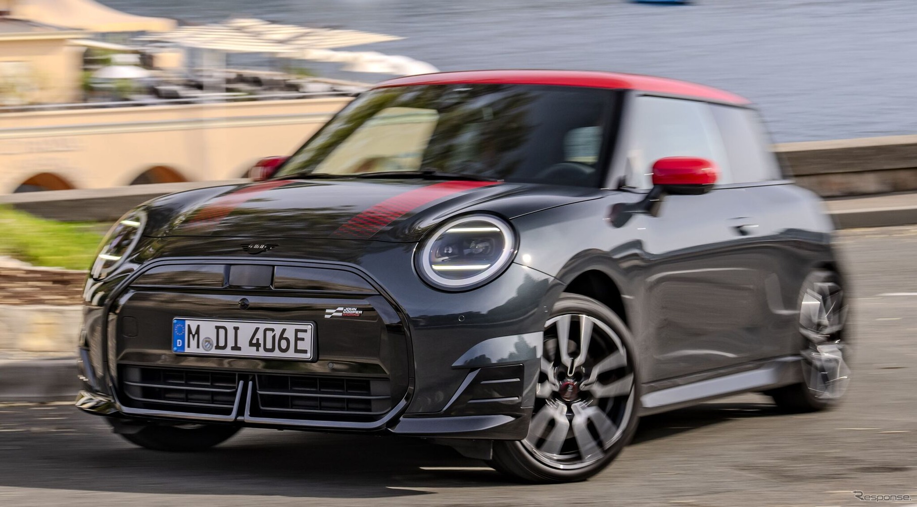 MINI クーパー SE 新型の「ジョン・クーパー・ワークス」仕様