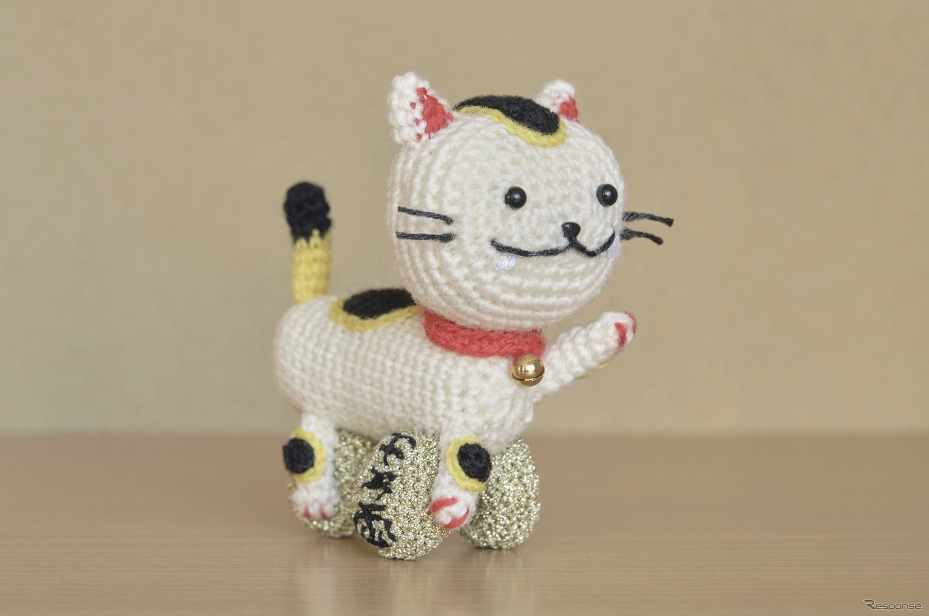 あみぐるみの「招きニャイケン」