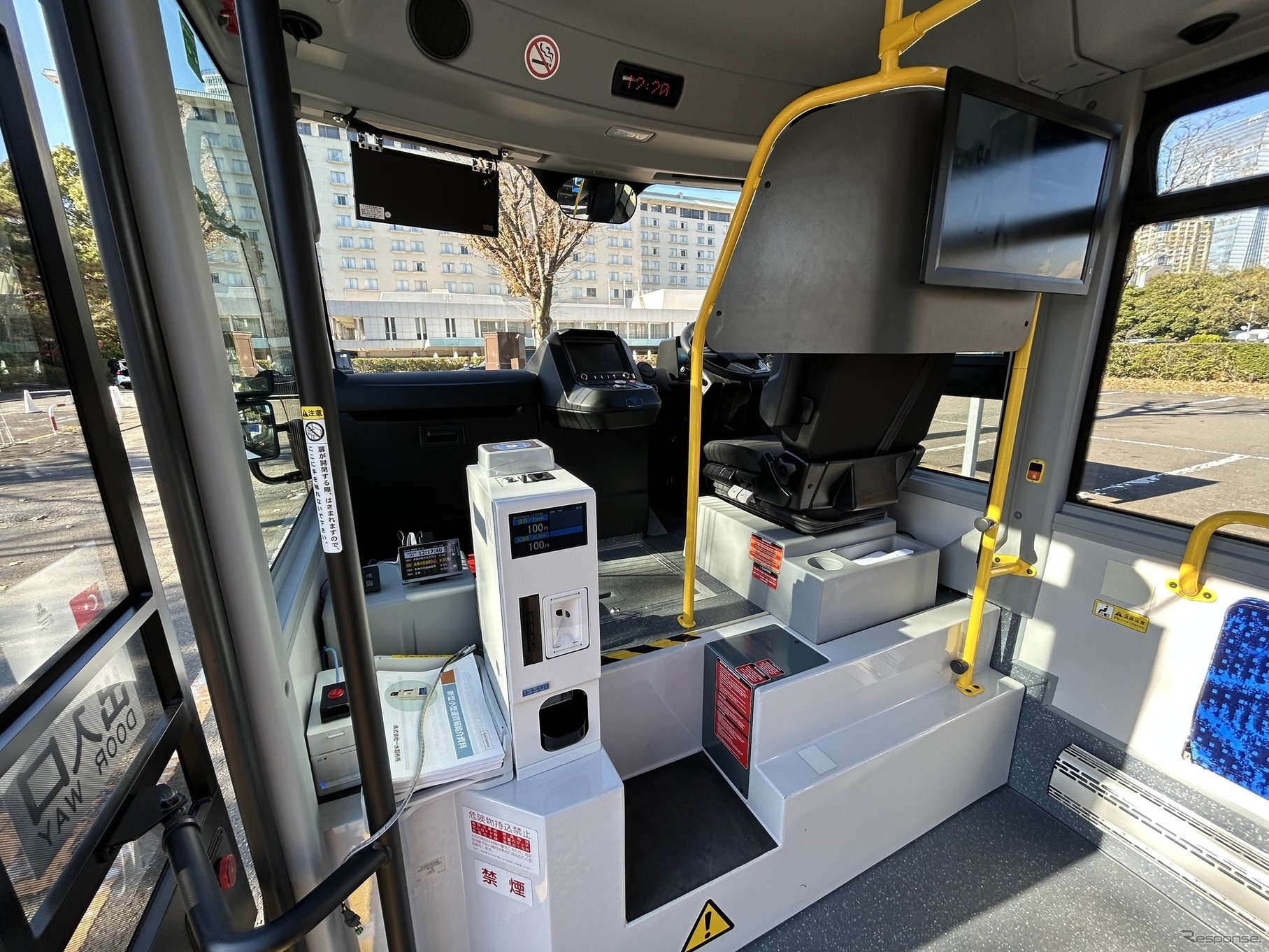 KARSANの小型ノンステップ電気バス「e-JEST」