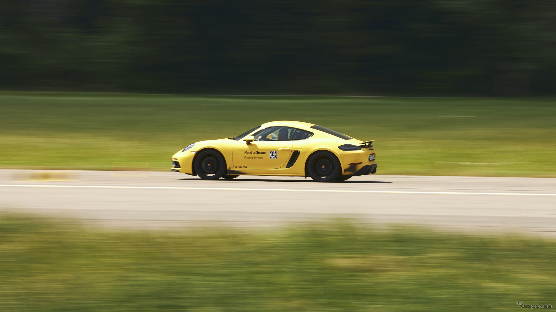 世界中で開催されたポルシェ75周年イベントの様子