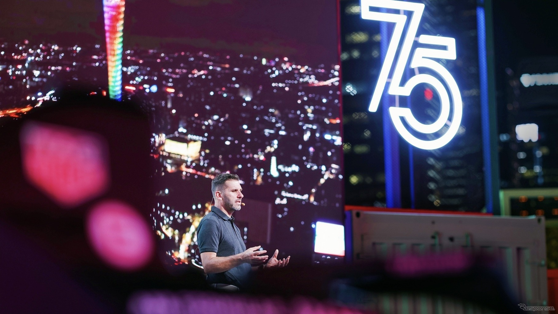 世界中で開催されたポルシェ75周年イベントの様子