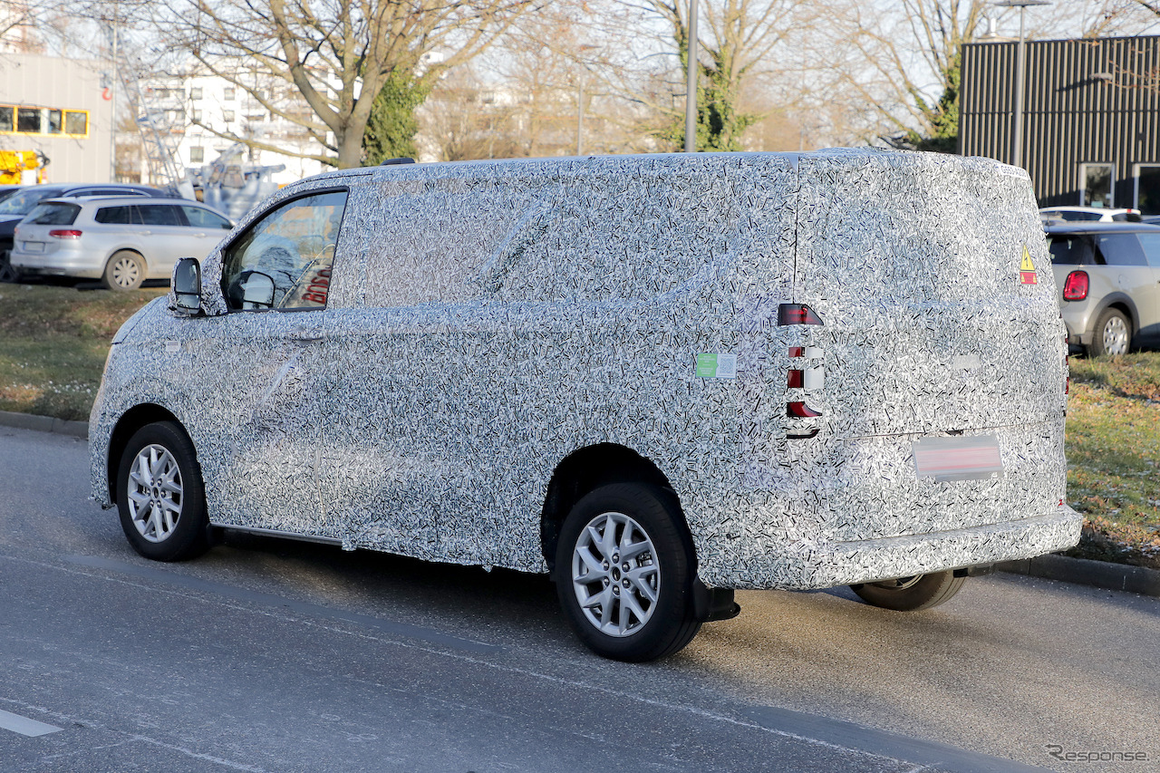 VW トランスポーターT7 ピックアップトラック仕様のプロトタイプ（スクープ写真）