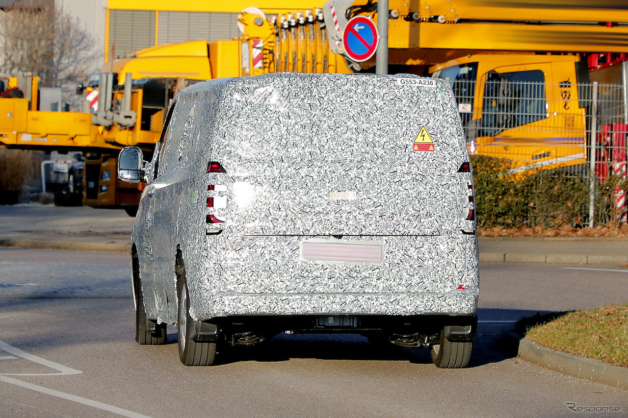 VW トランスポーターT7 ピックアップトラック仕様のプロトタイプ（スクープ写真）