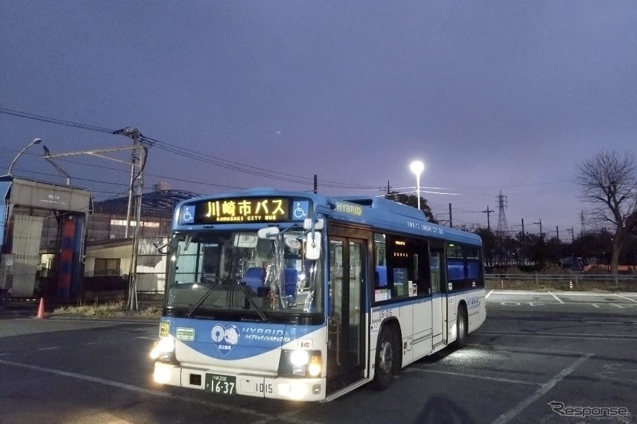 川崎市バス・いすゞハイブリッド車