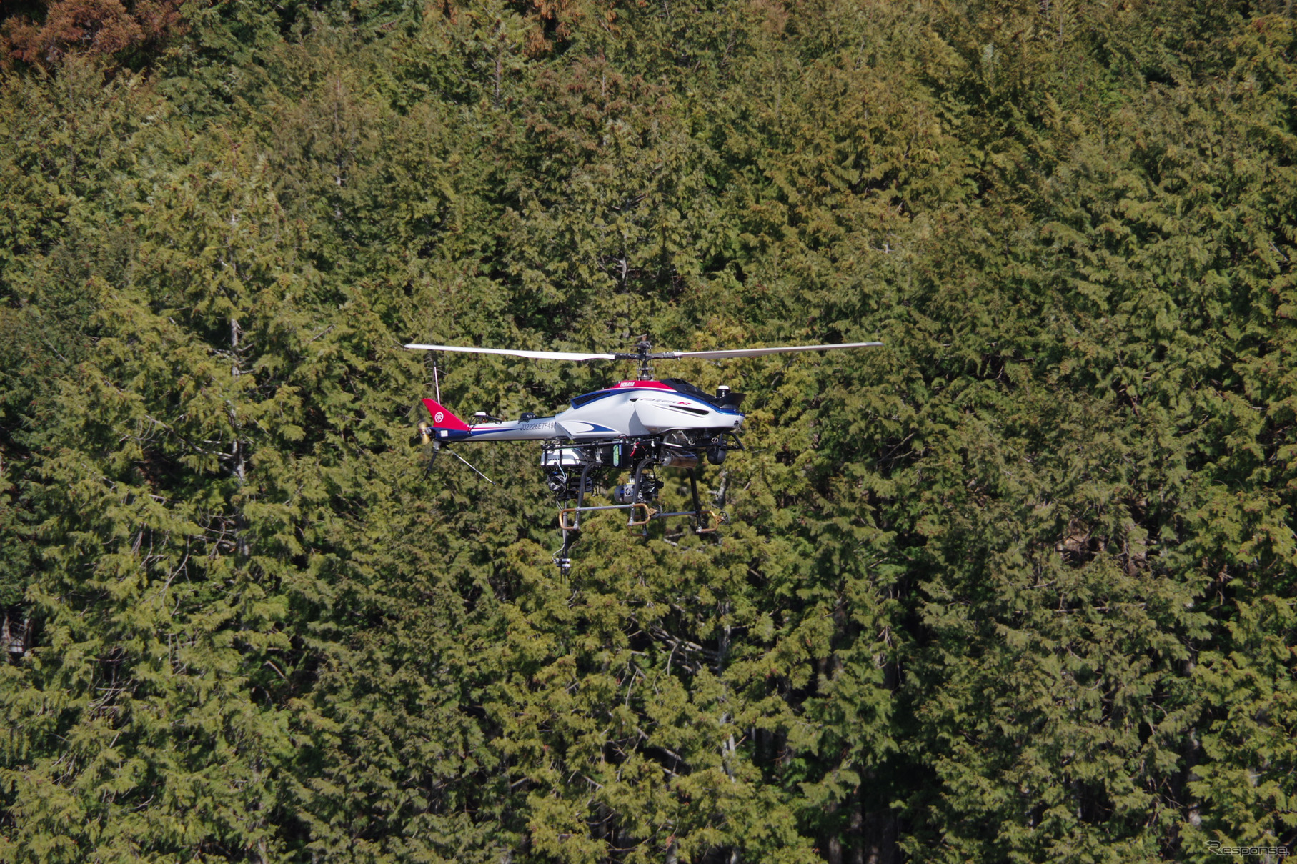 ヤマハ発動機の産業用無人ヘリコプターによる森林計測サービス「RINTO」