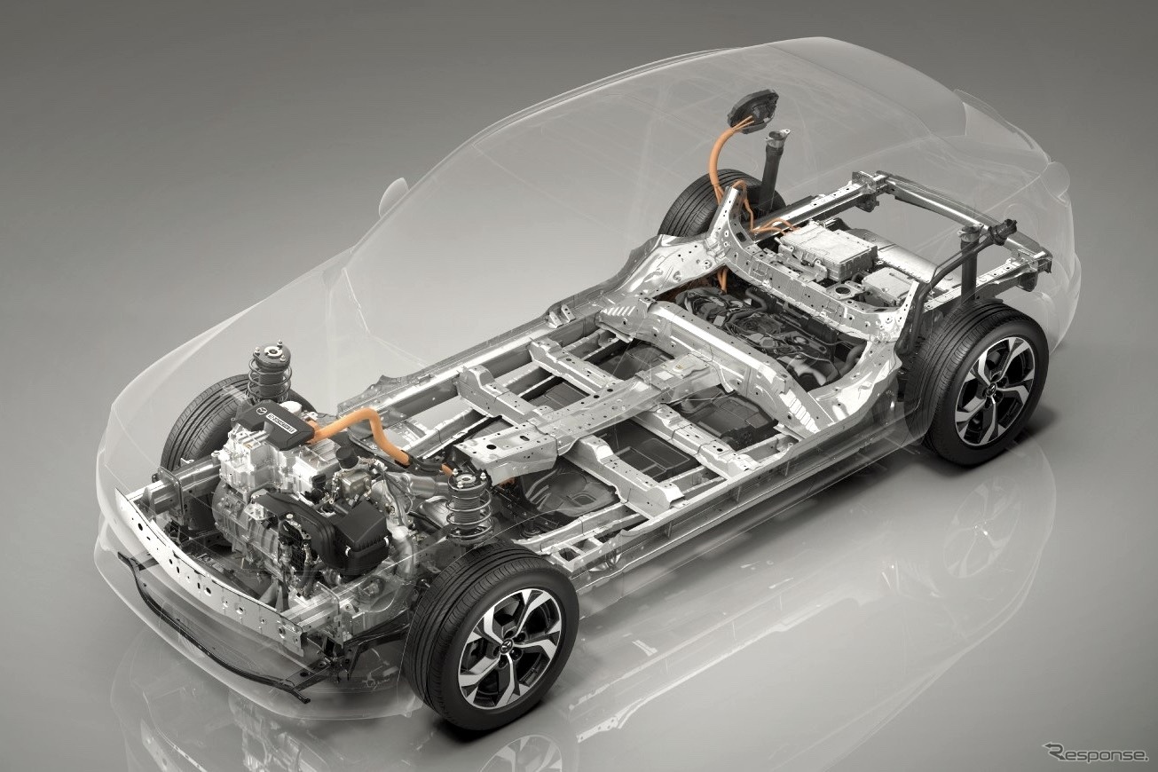 MX-30 e_SKYACTIV R-EV 車体