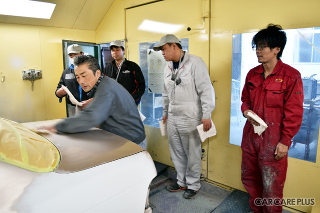 職人が教える「塗装」のキホン… 次世代を担う若人へ知識と技のバトン　長野県飯田技術専門校