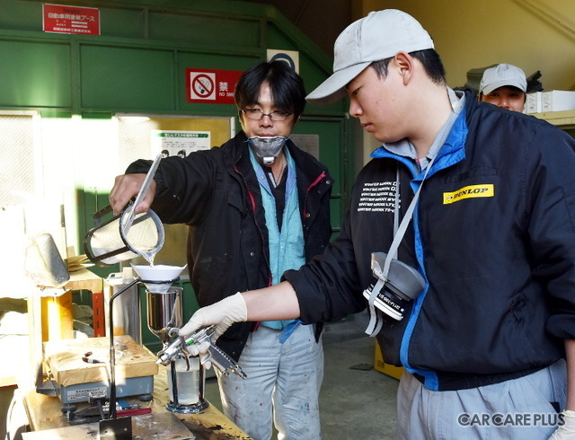 職人が教える「塗装」のキホン… 次世代を担う若人へ知識と技のバトン　長野県飯田技術専門校