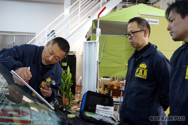 スクールには多種多様な経歴を持った人々が集まる