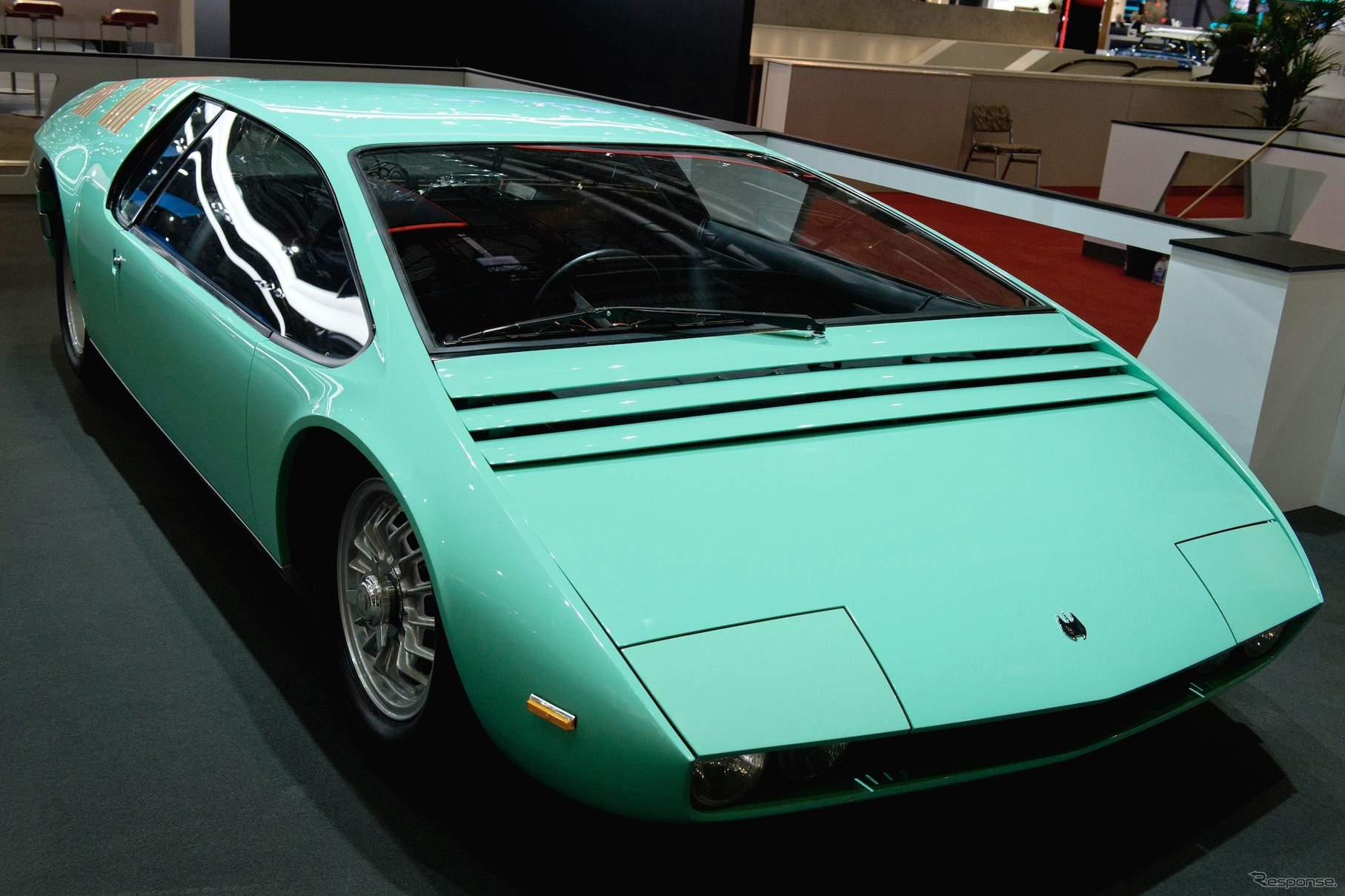 ビッザリーニ・マンタ（1968年）。ジウジアーロが独立して最初に発表したコンセプトカー