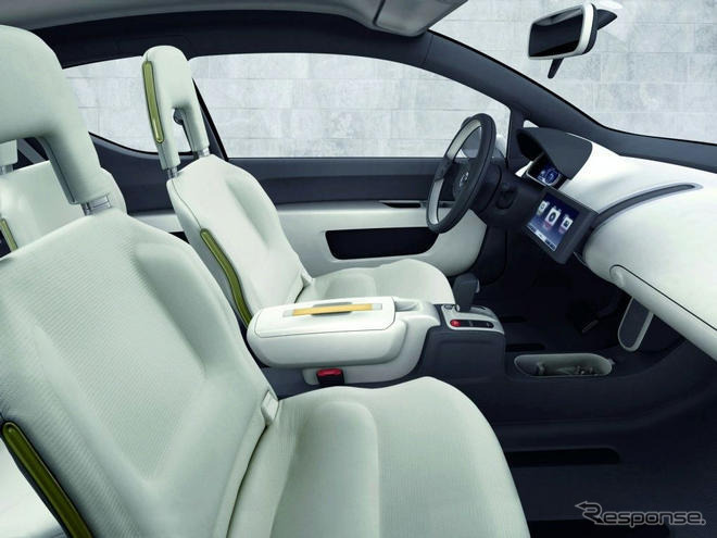VWジャパン、20年後のクルマ社会を疑似体験できるサイトを開設