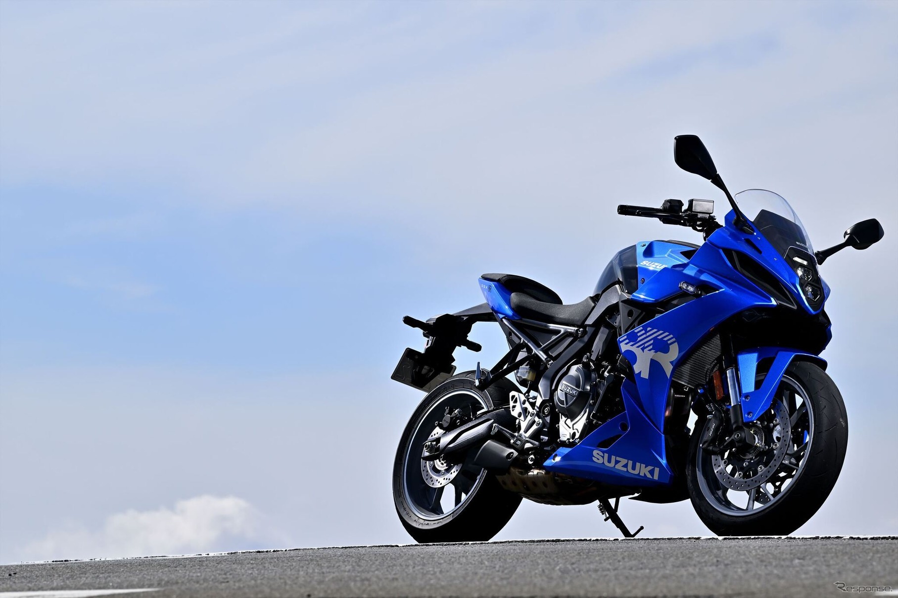 スズキ GSX-8R