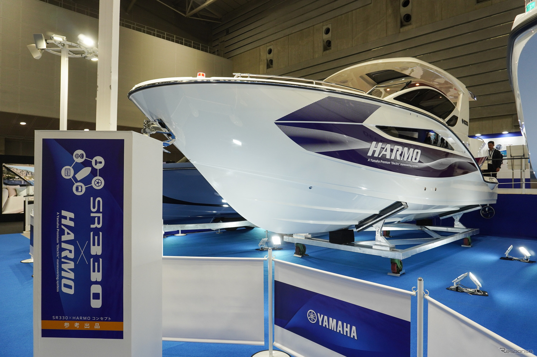 ヤマハの電動推進機「HARMO」を搭載した「SR330」（ジャパン・インターナショナルボートショー2024）