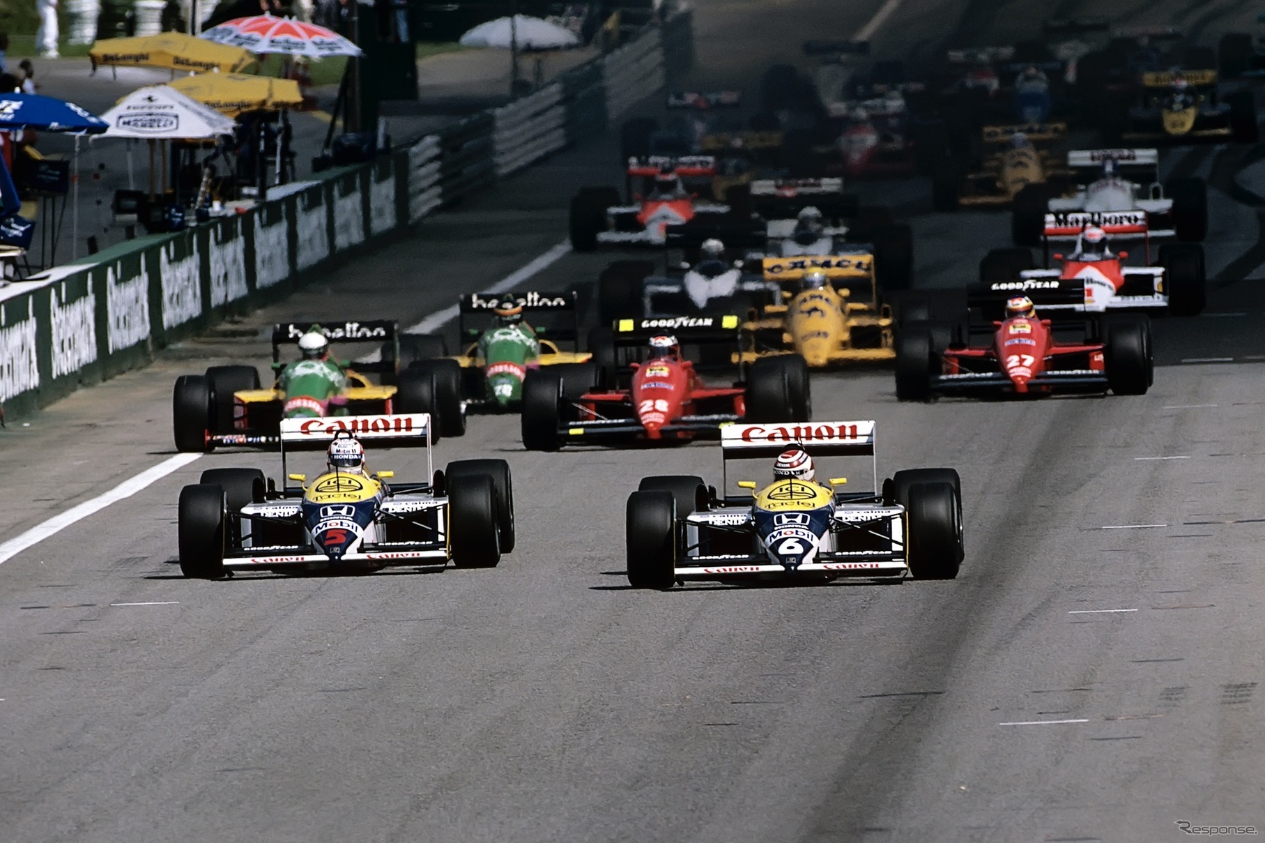 1987年F1オーストリアGP、ウイリアムズ・ホンダ FW11Bのマンセル#5とピケ#6