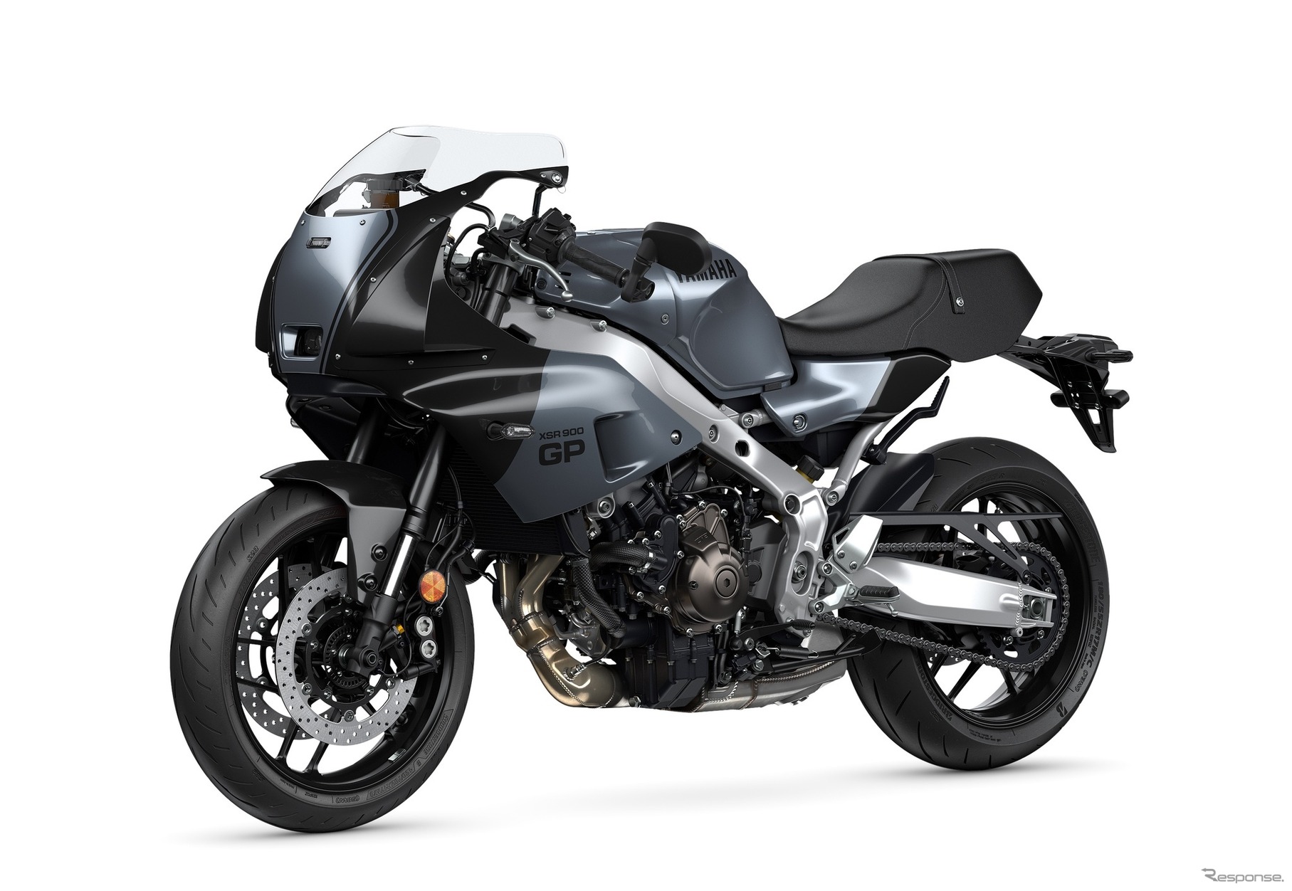 ヤマハ XSR900GPには「ダークグレー」も設定。より幅広い世代にもアピールする。