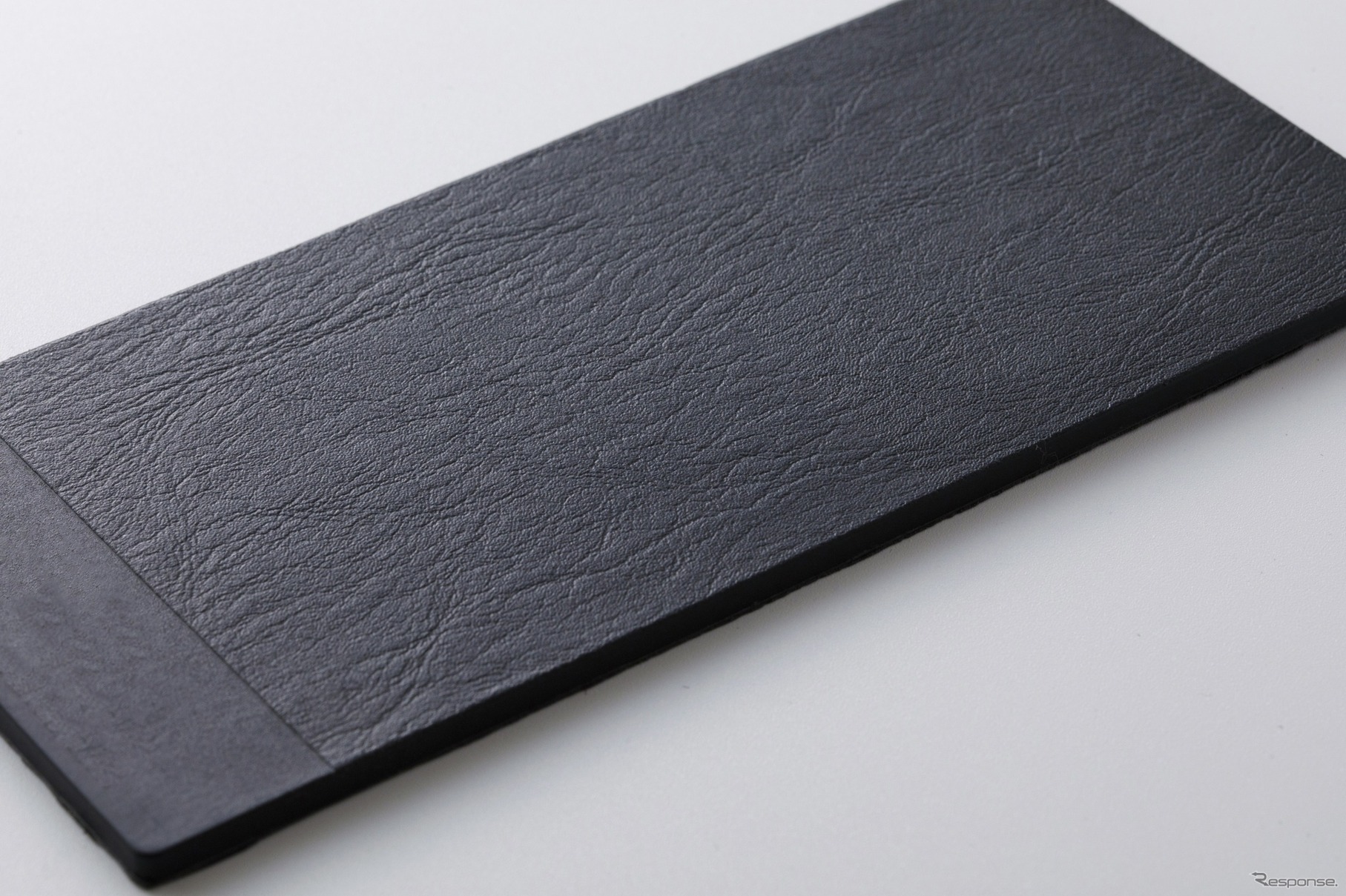 シボ加工の「Thermylene SoForm」